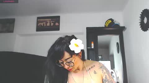 Vicky  online show from 03/26/26, 11:16