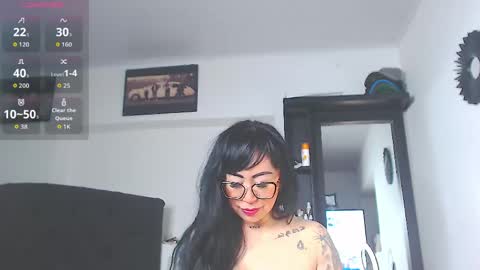 Vicky  online show from 05/28/26, 08:22