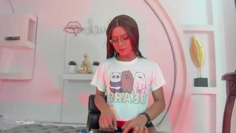 vicky_hottman online show from 10/12/25, 05:06