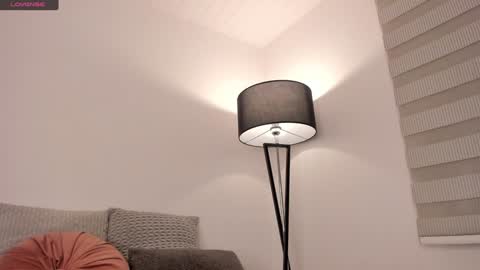 Victoria  online show from 12/06/24, 10:52