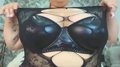 Victhoria red online show from 03/04/26, 07:53