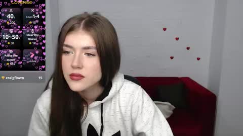 Victoria online show from 10/22/25, 10:48