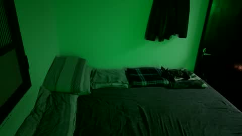 Victor portugual online show from 04/23/26, 02:02