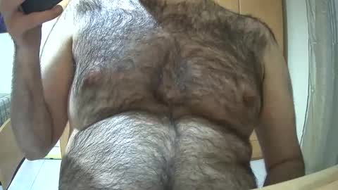 Snapshot of victorhume chatting on 05/20/26, 03:51 VictorHume online show from 05/20/26, 03:51