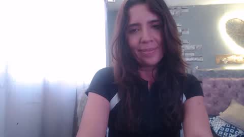 Snapshot of victoria25_meester chatting on 12/01/24, 08:09 Hi guys   Im victoria  Be the one who can control me in PVT online show from 12/01/24, 08:09