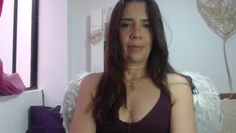 Snapshot of victoria25_meester chatting on 01/14/25, 03:15 Hi guys   Im victoria  Be the one who can control me in PVT online show from 01/14/25, 03:15