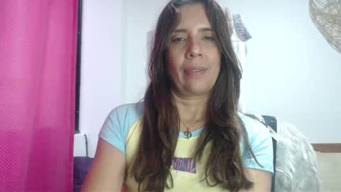 Snapshot of victoria25_meester chatting on 01/15/25, 08:58 Hi guys   Im victoria  Be the one who can control me in PVT online show from 01/15/25, 08:58