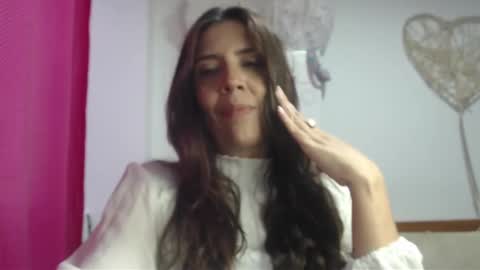 Snapshot of victoria25_meester chatting on 01/22/25, 08:49 Hi guys   Im victoria  Be the one who can control me in PVT online show from 01/22/25, 08:49