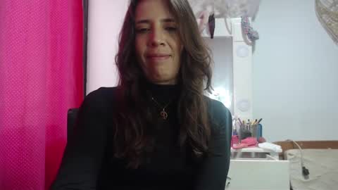 Snapshot of victoria25_meester chatting on 01/23/25, 03:11 Hi guys   Im victoria  Be the one who can control me in PVT online show from 01/23/25, 03:11