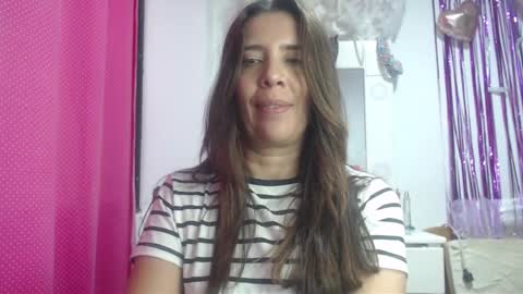 Snapshot of victoria25_meester chatting on 02/19/25, 10:31 Hi guys   Im victoria  Be the one who can control me in PVT online show from 02/19/25, 10:31