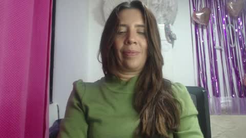 Snapshot of victoria25_meester chatting on 02/20/25, 10:26 Hi guys   Im victoria  Be the one who can control me in PVT online show from 02/20/25, 10:26