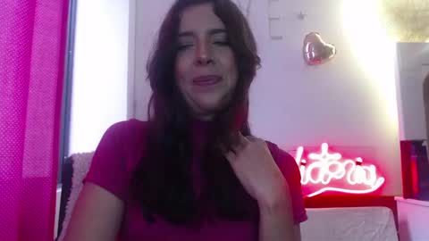 Snapshot of victoria25_meester chatting on 03/03/25, 02:59 Hi guys   Im victoria  Be the one who can control me in PVT online show from 03/03/25, 02:59