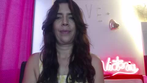 Snapshot of victoria25_meester chatting on 03/04/25, 08:38 Hi guys   Im victoria  Be the one who can control me in PVT online show from 03/04/25, 08:38