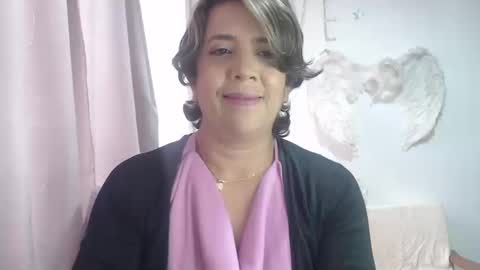 Snapshot of victoria25_meester chatting on 09/10/25, 02:50 Hi guys   Im victoria  Be the one who can control me in PVT online show from 09/10/25, 02:50