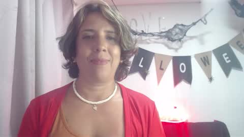 Snapshot of victoria25_meester chatting on 10/03/25, 09:34 Hi guys   Im victoria  Be the one who can control me in PVT online show from 10/03/25, 09:34