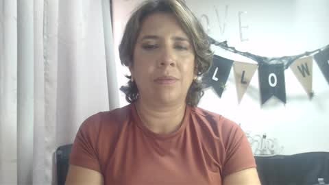 Snapshot of victoria25_meester chatting on 10/20/25, 07:36 Hi guys   Im victoria  Be the one who can control me in PVT online show from 10/20/25, 07:36