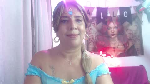 Hi guys   Im victoria  Be the one who can control me in PVT online show from 10/28/25, 03:47