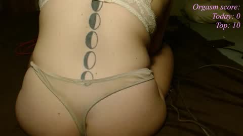 Victoria97 online show from 10/29/25, 10:22