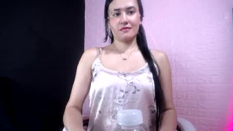 victoria_1126 online show from 05/11/26, 08:50