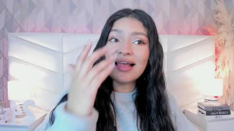 victoria___jonnes online show from 10/03/25, 12:35