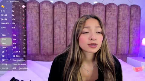 Snapshot of victoria_adams14 chatting on 01/11/25, 06:01 Victoria for you online show from 01/11/25, 06:01