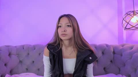 Snapshot of victoria_adams14 chatting on 01/29/25, 12:45 Victoria for you online show from 01/29/25, 12:45
