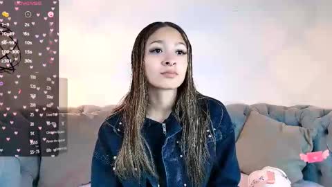Snapshot of victoria_adams14 chatting on 03/04/25, 12:01 Victoria for you online show from 03/04/25, 12:01