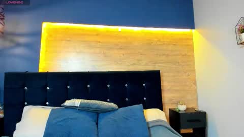 Victoria online show from 11/16/25, 08:25