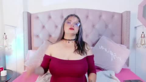 Snapshot of victoria_cherry_ chatting on 05/25/26, 11:27 victoria_cherry_ online show from 05/25/26, 11:27