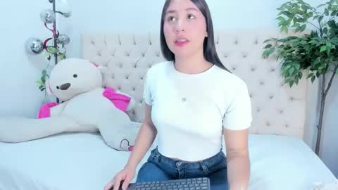 Victoria online show from 04/20/26, 07:15