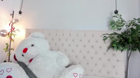 Snapshot of victoria_colemann chatting on 05/11/26, 08:06 Victoria online show from 05/11/26, 08:06