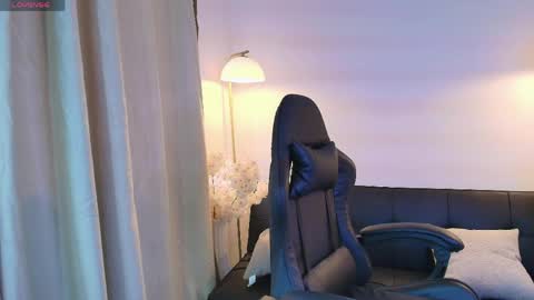 Victoria Collins online show from 05/11/26, 02:34