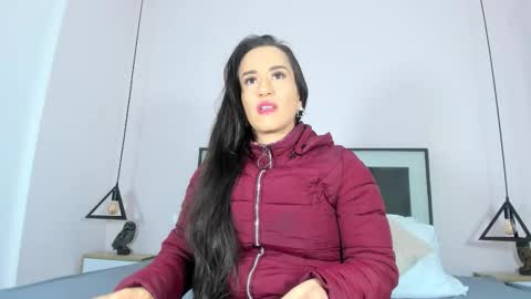 valentina online show from 11/08/25, 11:32