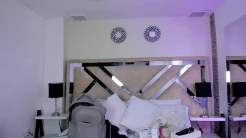 valentina online show from 02/17/26, 12:34