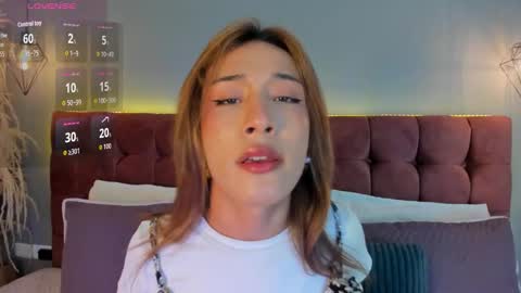 victoria online show from 10/13/25, 07:47