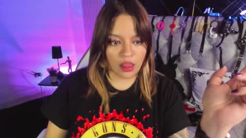 victoria_floyd1 online show from 01/12/26, 10:04