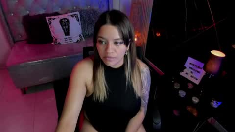 victoria_floyd1 online show from 07/27/26, 11:34