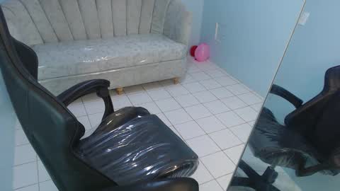 Victoria online show from 02/21/26, 02:07