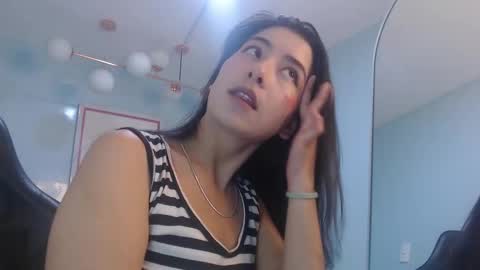 Victoria online show from 02/28/26, 01:45