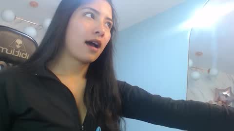 Victoria online show from 03/18/26, 01:36