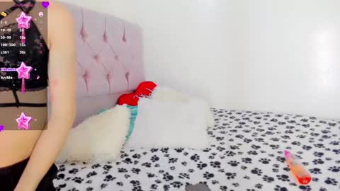 Victoria online show from 12/16/24, 10:56