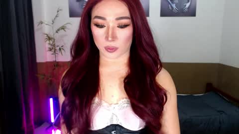 Victoria online show from 04/19/26, 06:21