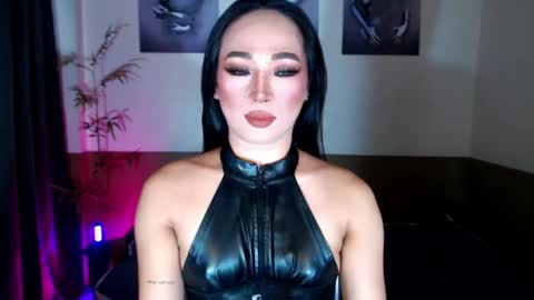 Victoria online show from 04/22/26, 06:09