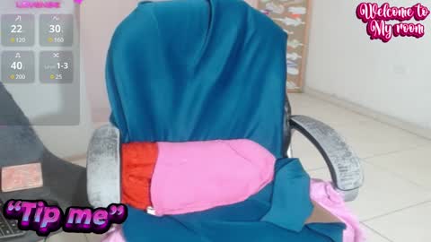 VICKY online show from 12/05/24, 12:41