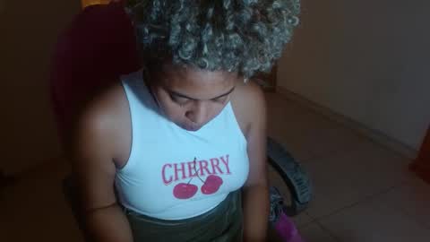 VICKY online show from 12/20/24, 11:37