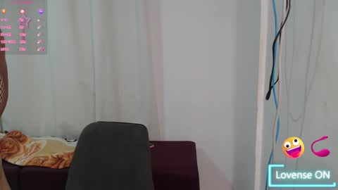 Snapshot of victoria_milf06 chatting on 12/09/24, 07:28 victoria online show from 12/09/24, 07:28