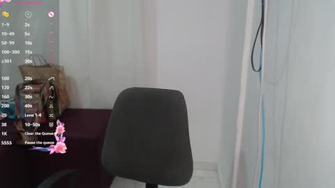 Snapshot of victoria_milf06 chatting on 02/16/25, 08:22 victoria online show from 02/16/25, 08:22