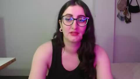 Victoria online show from 03/17/26, 09:40