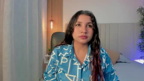 Snapshot of victoria_rossee chatting on 05/23/26, 12:09 VICTORIA online show from 05/23/26, 12:09