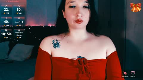 Snapshot of victoria_smile_ chatting on 12/24/24, 05:13 Victoria online show from 12/24/24, 05:13